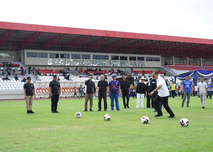 Dorong Sportivitas, Sekda Sumsel Resmi Buka Turnamen Sepak Bola RS Siti Fatimah 2026.