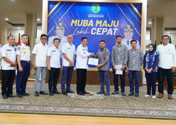 Bupati Toha Terima Sertifikat Desain Jembatan P6 Lalan, Minta Pembangunan Dipercepat