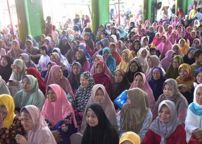 Herman Deru Ingatkan Warga Desa Tanjung Raman Jaga Prasasti Sejarah Berdirinya Desa Sebagai Warisan Budaya