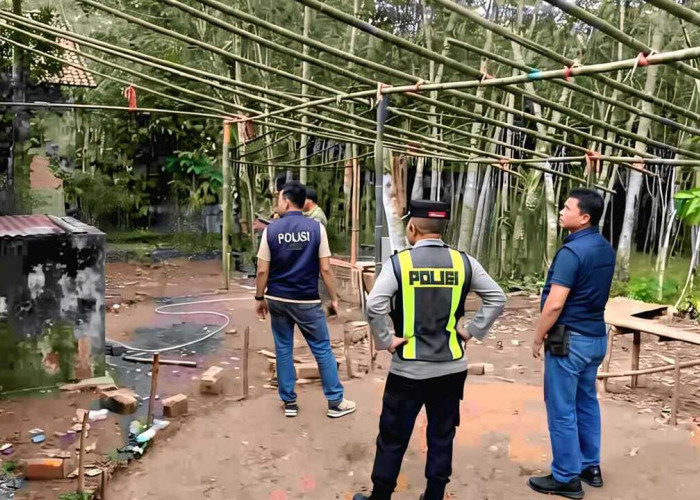 Polres OKU Bongkar Arena Judi Sabung Ayam di Desa Banuayu