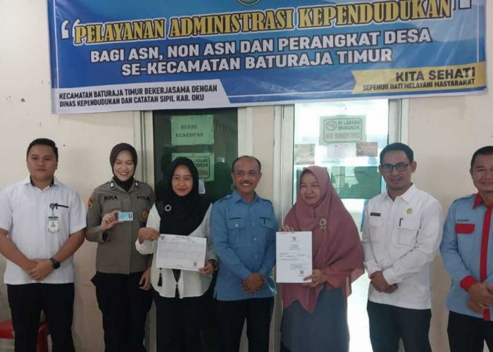 Disdukcapil OKU Jemput Bola Rekam KTP Warga