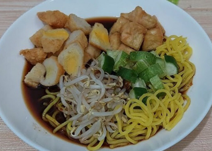 Rujak Mie, Kuliner Khas Palembang yang Semakin Populer di Kalangan Pecinta Makanan Tradisional
