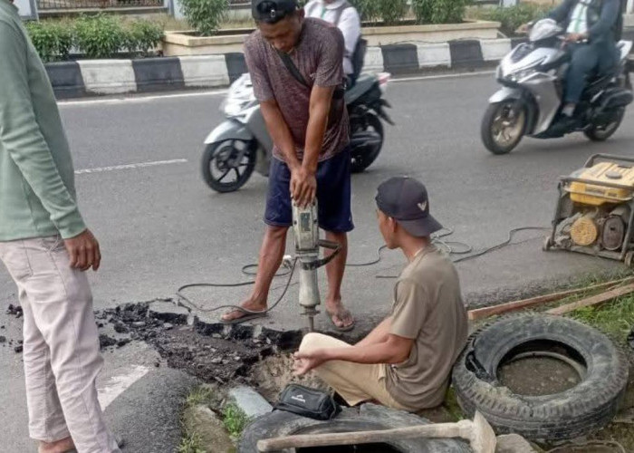 Meteran Air Hilang Dicuri, Pelanggan Perumda Tirta Prabujaya Dikenakan Biaya Pasang Baru