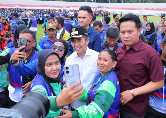 Apel 5.000 Ojol dan Buruh, Wako Ratu Dewa Titip Pesan Penting Jelang Lebaran