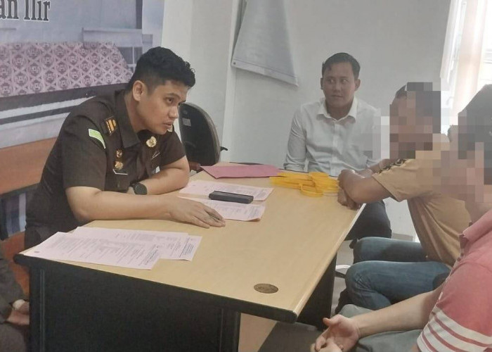 Sat Resnarkoba Polres Ogan Ilir Serahkan Empat Tersangka Narkotika ke Kejari