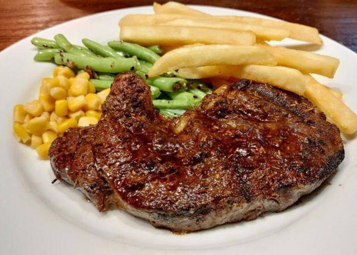 Mengenal Steak : Keunikan dan Perkembangannya dalam Dunia Kuliner