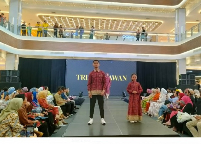 Cantik & Nyaman! Koleksi Terbaru Ampera Musi dari Rumah Busana Tria, Siap Menyambut Lebaran