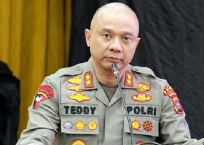 Anggota DPR Ahmad Sahroni Sebut Kapolda Jatim Irjen Teddy Minahasa Ditangkap Kasus Narkoba