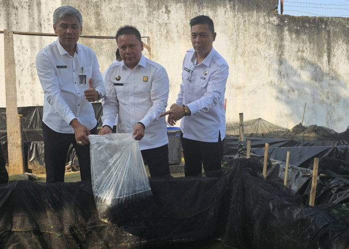 Rutan Baturaja Tabur Benih Ikan Lele untuk Dukung Ketahanan Pangan