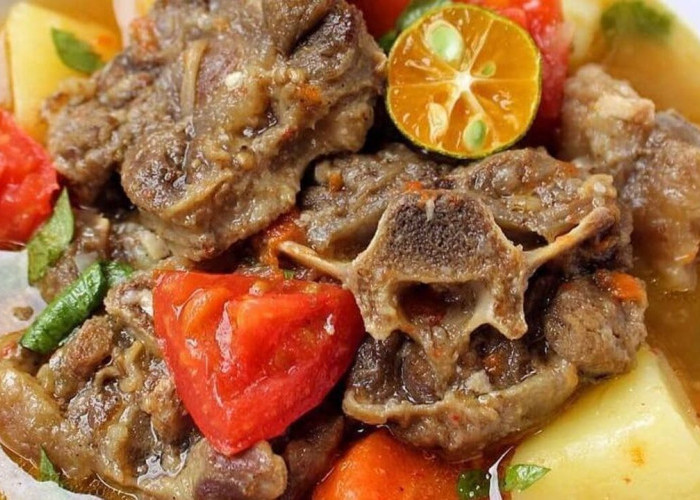 Sop Buntut, Hidangan Legendaris yang Terus Bertahan di Tengah Perubahan Zaman