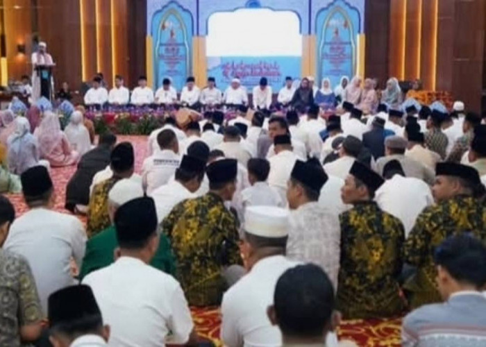 Gubernur Sumsel Herman Deru Safari Ramadhan di Ogan Ilir, Bupati Panca Sampaikan Aspirasi Warga 