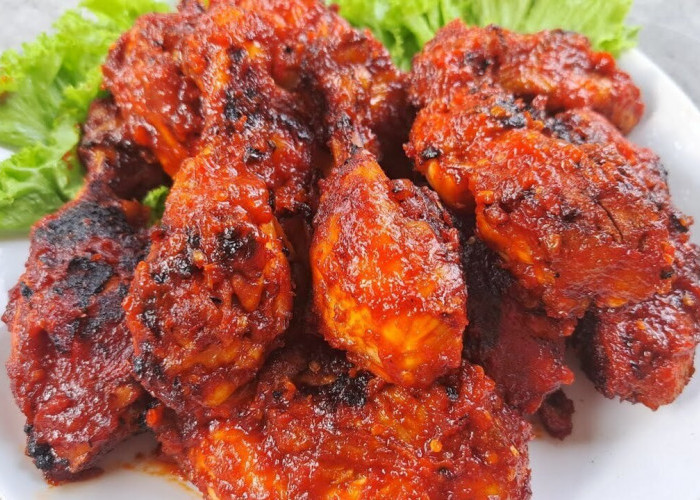 Ayam Bakar Bumbu Merah Kian Digemari, Perpaduan Cita Rasa Tradisional dan Inovasi Kuliner
