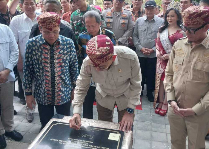 Fadli Zon Resmikan Museum Situs Gua Harimau Terbesar Kedua di Indonesia