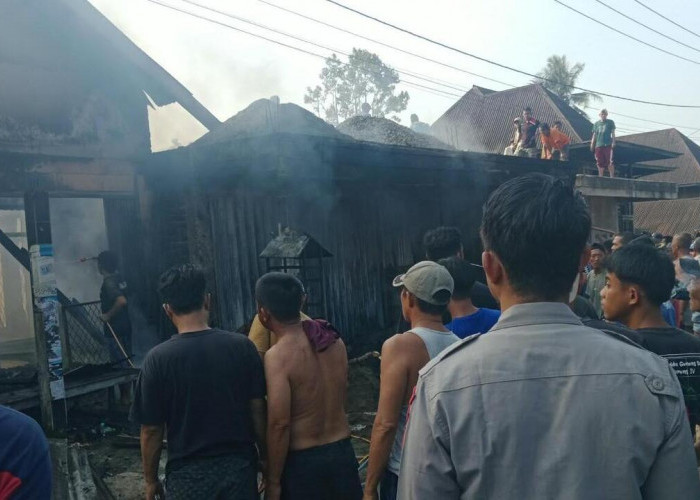 Rumah dan Mobil Hangus Terbakar, Kerugian Capai Rp600 Juta