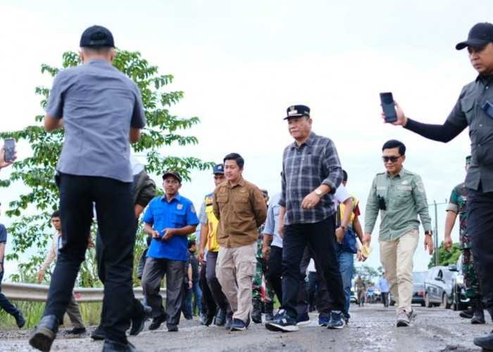 Kunjungan ke Babat Toman Jadi Respons Atas Keluhan Warga Soal Kerusakan Jalan Nasional