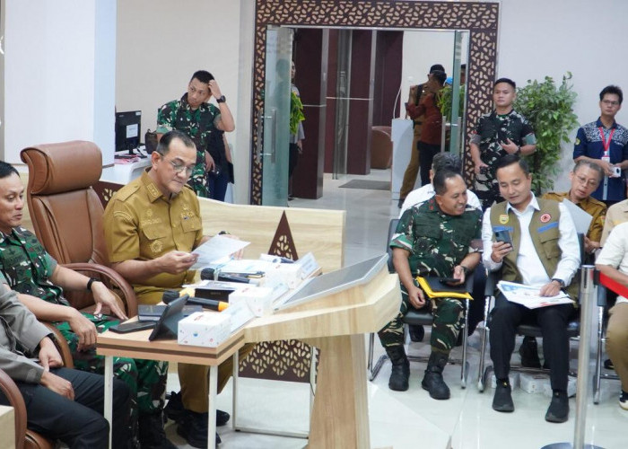 Herman Deru Ikuti Rakor Karhutla, Sumsel Perkuat Operasi Darat dan Udara