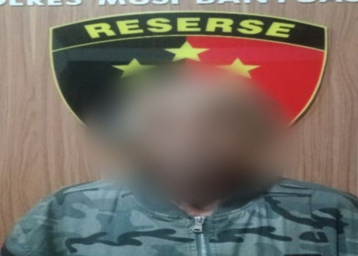 Diduga Bakar Hutan Pakai Solar dan Karet Ban, Pria 59 Tahun Ditangkap Polisi di Muba