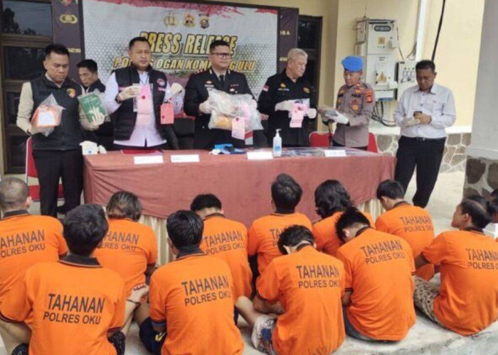 Polres OKU Gagalkan Peredaran 1,3 Kg Ganja dan 3 Kantong Sabu dari Tangan Pengedar