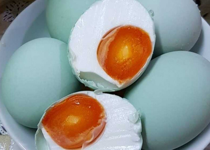 Telur Asin: Tradisi Kuno yang Menggoda Selera, dari Masakan Tradisional hingga Pencitraan Modern