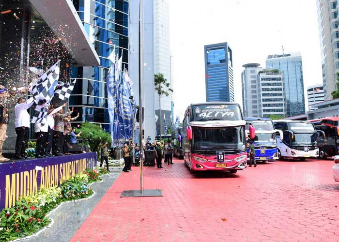 34 Bus Diberangkatkan untuk Mudik Bareng Lintas 4 Kementerian 