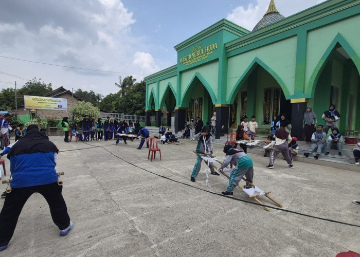 Gelar Lomba PMR, Asah Keterampilan Pelajar Dalam Kesiapsiagaan Situasi Darurat