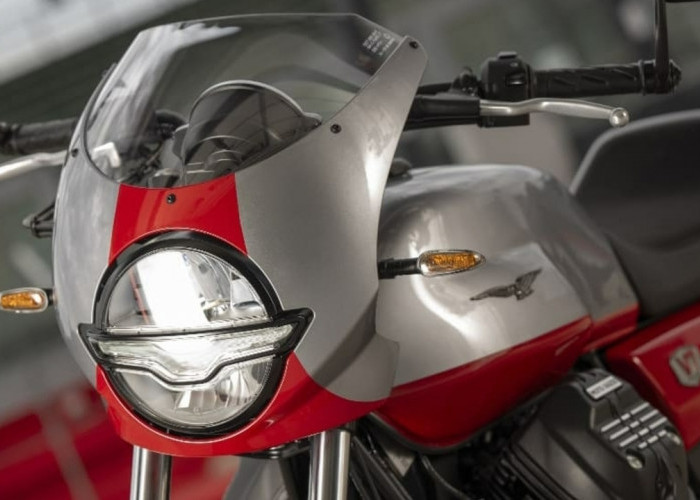 Moto Guzzi V7 Stone Corsa: Perpaduan Gaya Klasik dan Sporty dengan Harga Rp546 Juta