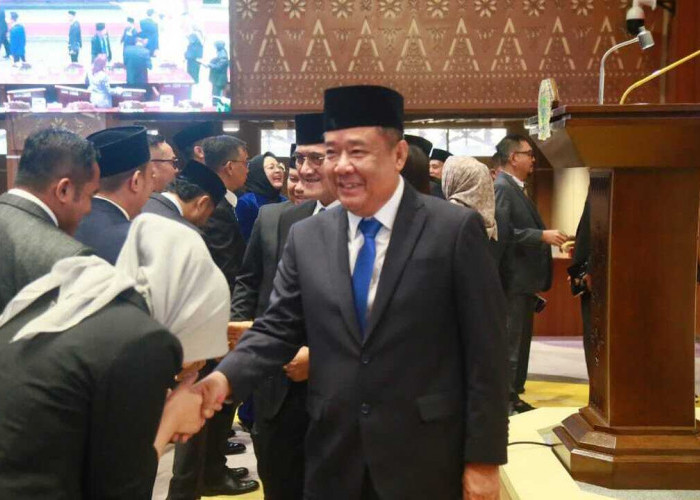 Wagub Cik Ujang Jawab Pandangan Fraksi DPRD Sumsel Soal Raperda APBD 2024
