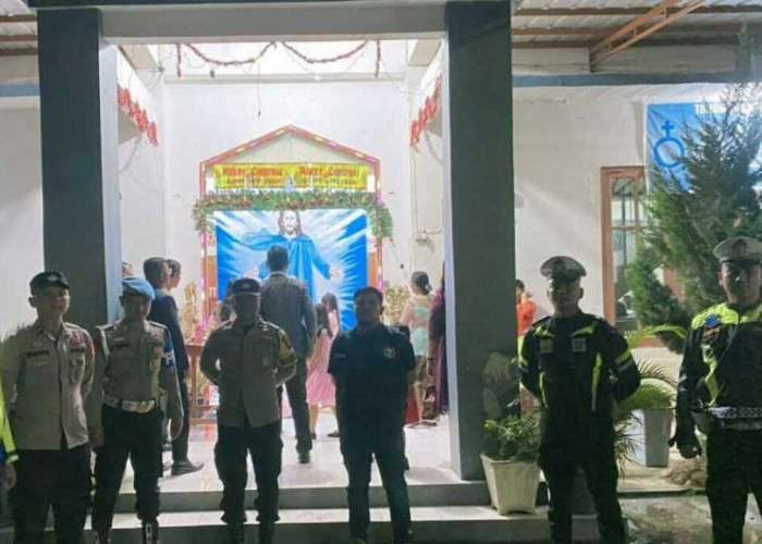 Polres OKU Fokus Pengamanan 32 Gereja Pada Perayaan Natal 2025