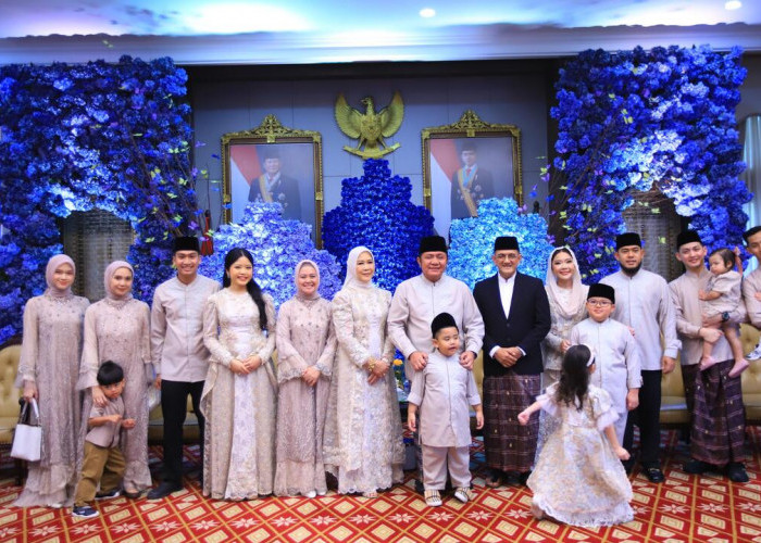 Gubernur Herman Deru Ingatkan Masyarakat Waspada Dampak Ketidakpastian Ekonomi Global.