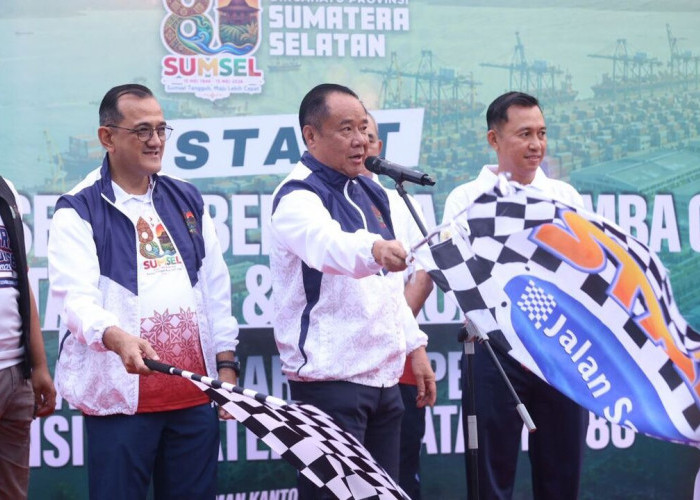 Wagub Sumsel Cik Ujang Lepas Jalan Santai HUT ke-80 Sumsel, Ribuan ASN dan Warga Meriahkan Kebersamaan