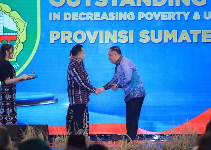 Gubernur Herman Deru–Wagub Cik Ujang Sukses Tekan Kemiskinan, Sumsel Raih Penghargaan Nasional 2026