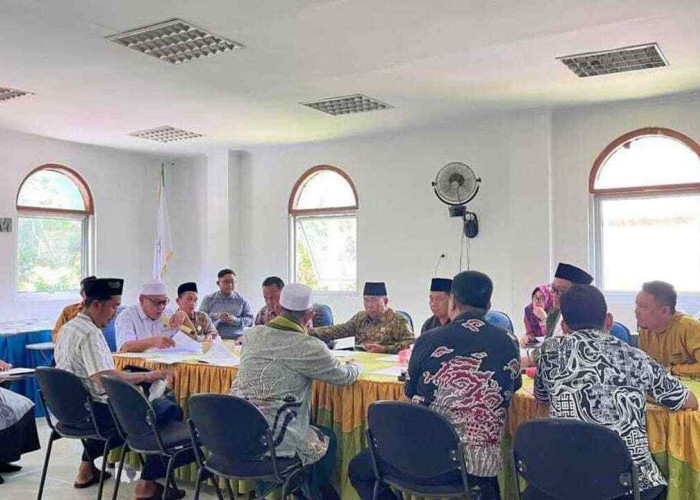 Baznas Muara Enim Tetapkan Zakat Fitrah Rp37.500 per Jiwa