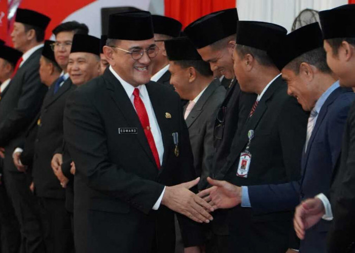 Kukuhkan Paskibraka Sumsel, Herman Deru: Jadilah Role Model Pemuda