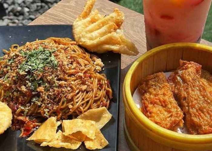 Mie Gacoan : Sensasi Mie Pedas yang Mengguncang Dunia Kuliner Indonesia