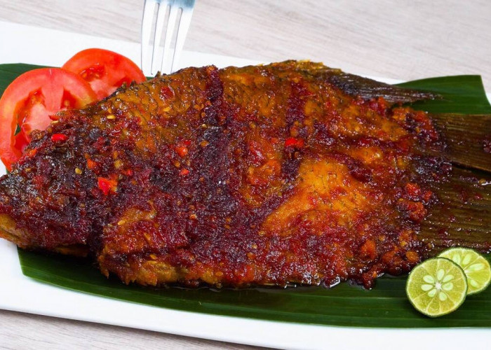 Ikan Bakar Bumbu Rujak, Cita Rasa Nusantara yang Menggugah Selera