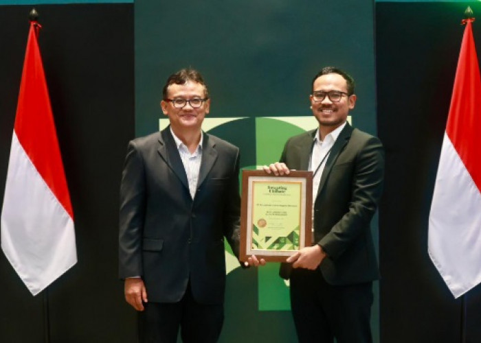 Punya Peta Jalan-Komitmen Transisi Energi, PLN Raih 3 Penghargaan Investing on Climate Editor's Choice Award