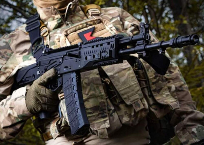 Kalashnikov Luncurkan  AK-12 Versi 2023 Lebih Canggih Lagi untuk AD Rusia 