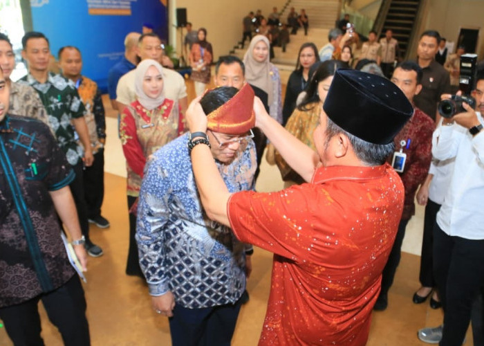 Herman Deru Dukung Program Makan Bergizi Gratis, Sumsel Siap Jadi Contoh Nasional.