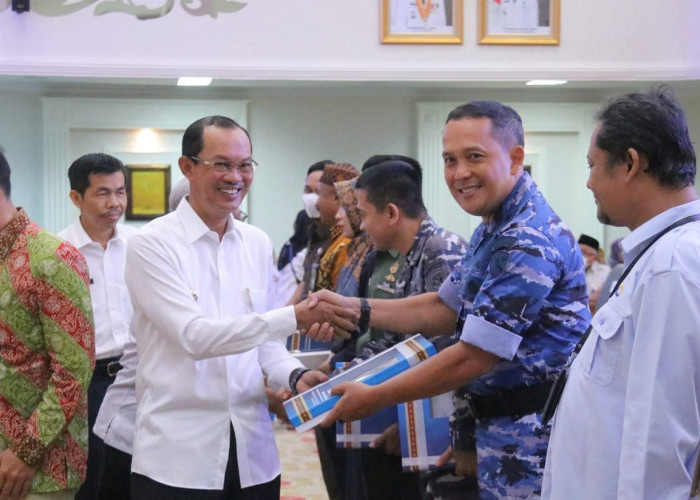 Wako Palembang Serahkan DIPA 2023, Segini Nilai Pagu Belanja Pemkot Tahun Depan