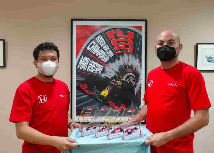Musim Ketiga Ajang Honda Racing Simulator Para Simracer Indonesia Berhasil Mendominasi Juara