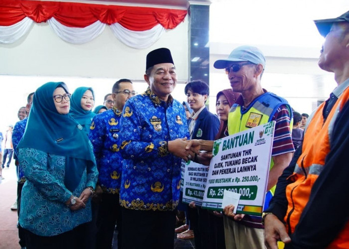Bantuan Berkah Lebaran, Menambah Kebahagiaan dan Hadirkan Senyuman Bagi Kaum Dhuafa