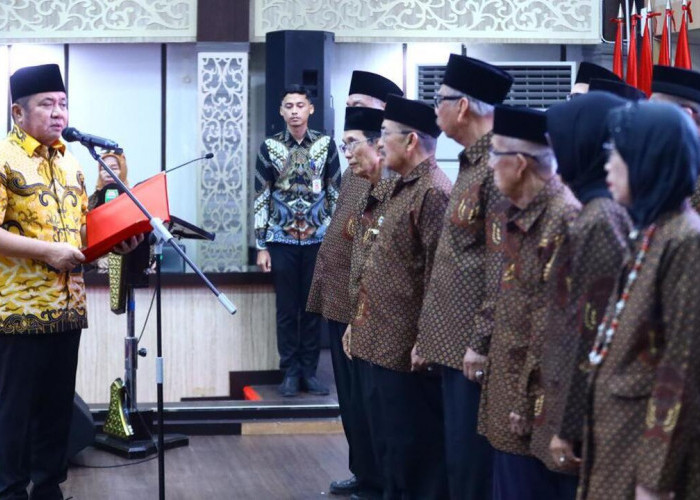 Gubernur Herman Deru Kukuhkan Kepengurusan LLI Sumsel, Dorong Peran Aktif Lansia dalam Pembangunan