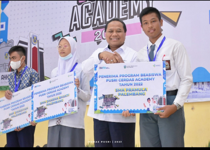 Pusri Cerdas Academy Sambangi  Siswa SMA dan SMP di Palembang