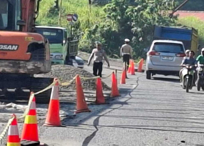 Angkutan Batubara Berulah, Jembatan Air Embawang Terancam Ambruk