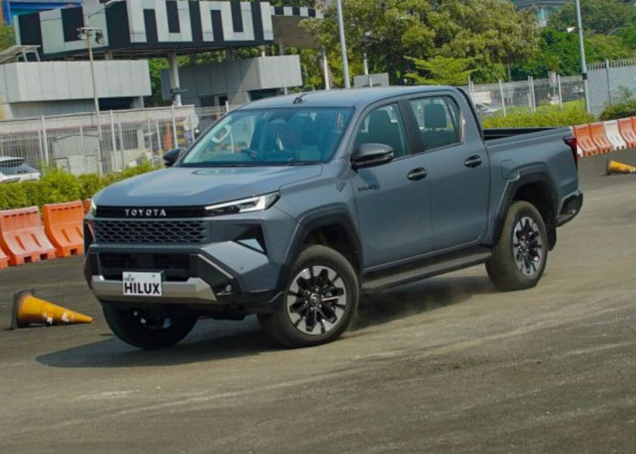 Toyota New Hilux Generasi ke-9 Resmi Meluncur, Mesin Lebih Bertenaga dan Fitur Semakin Modern