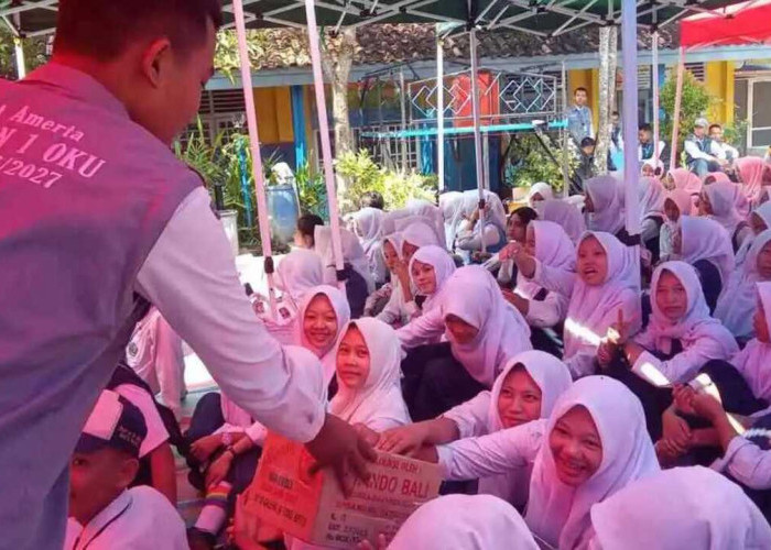 Ratusan Siswa Baru SMKN 1 OKU Berikan Donasi Spontan Dukung BAZNAS OKU