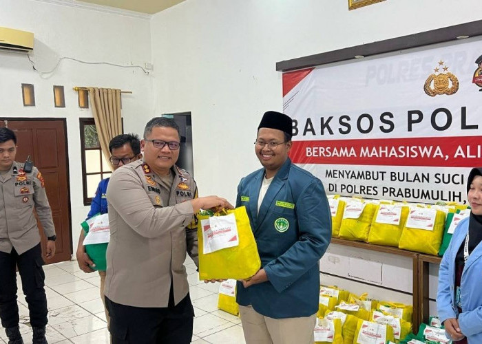 Polres Prabumulih Gelar Bakti Sosial Menyambut Ramadhan 1446 Hijriah Bersama Mahasiswa dan OKP