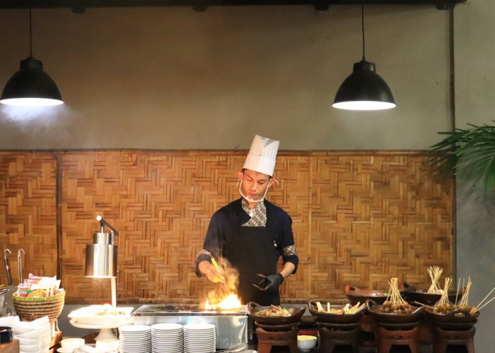 Jelajahi Aneka Menu Nusantara Hanya Rp 60 Ribuan, Makan Sepuasnya di BATIQA Hotel Palembang!