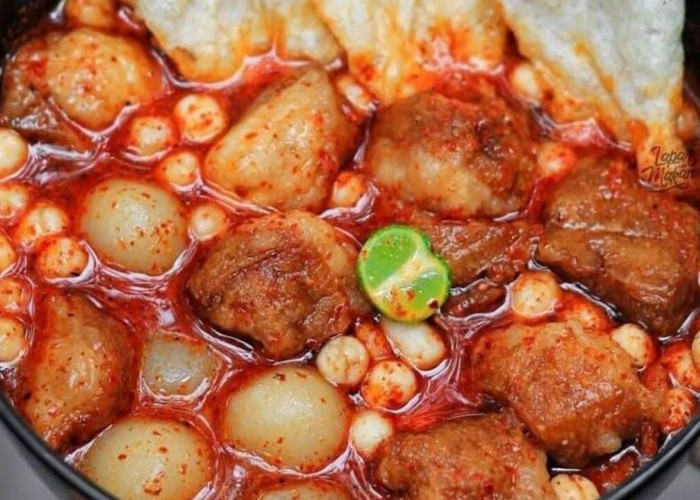 Bakso Aci : Camilan Kenyal Pedas yang Kian Mendunia