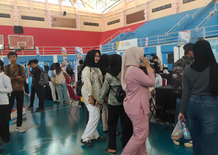 Pencaker Serbu Job Fair Akbar MEMBARA
